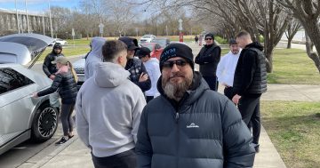 Canberra walking group gets on the front foot of men's mental health