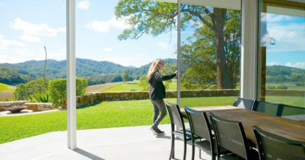 The best retractable screen installers in Canberra