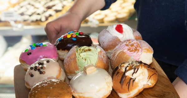 'Faecal matter' from sick employee likely behind last year's doughnut gastro outbreak