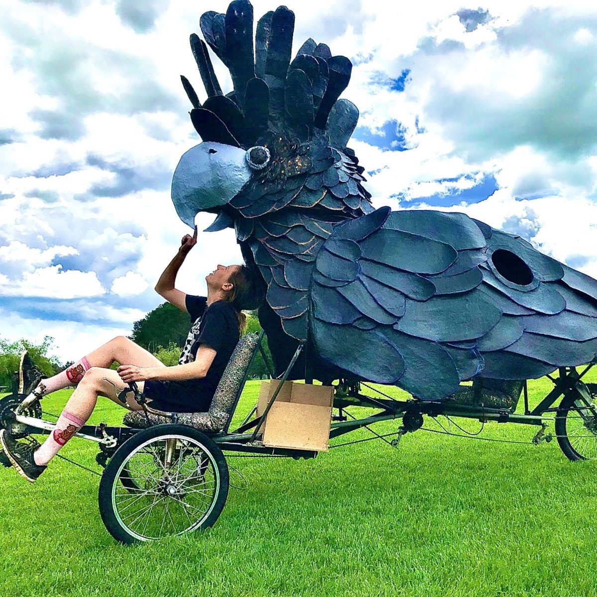 Cycle-powered sculpture