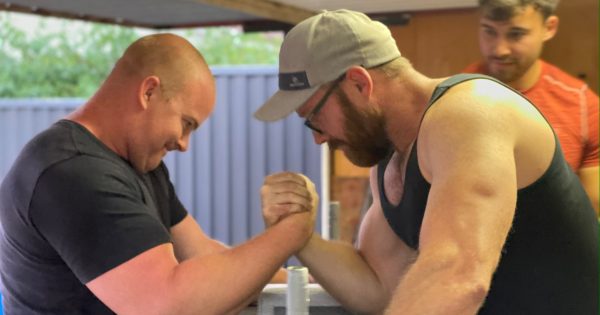 Canberra's arm wrestlers roll up their sleeves for first official championship (and you're welcome to join)