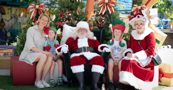 Here's where you can take your photo with Santa this year in Canberra