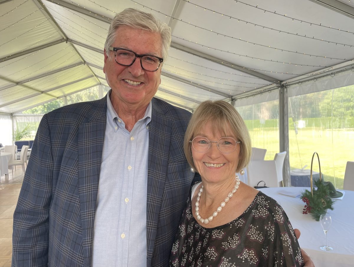 Hands Across Canberra CEO Peter Gordon and outgoing chair Di Kargas Bray