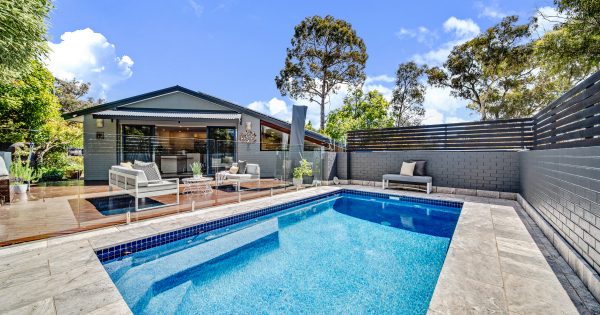 Super summer auction expected to bag $70 million in home sales for Ray White Canberra