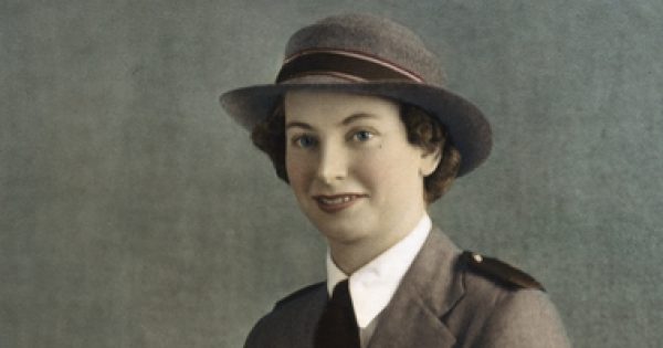 Nurses honour one of their best with unique statue to be installed at War Memorial