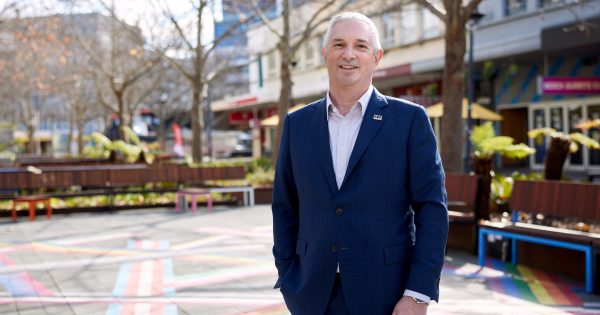 Canberra Business Chamber CEO Graham Catt to bow out after two 'remarkable' years