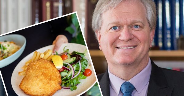 ANU students petition campus pub for the 'Schmitty Schnitty' in honour of resigning Vice-Chancellor