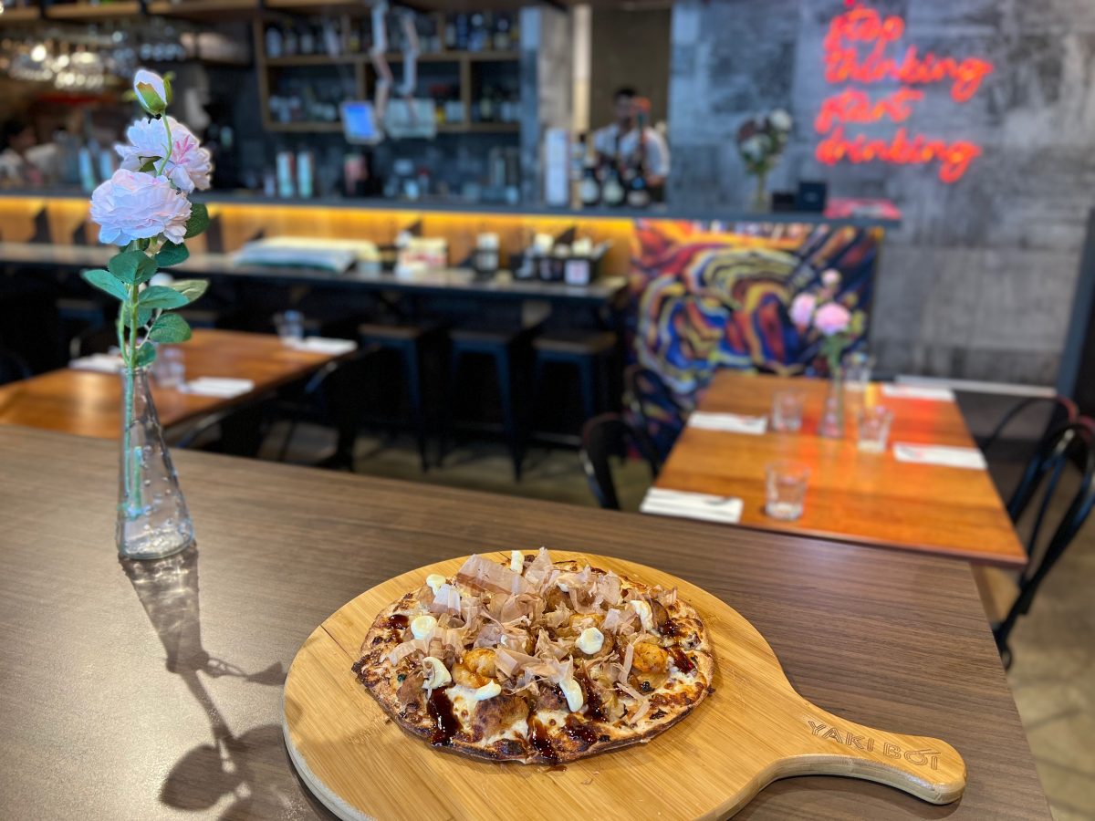 Small takoyaki party pizza with bonito flakes