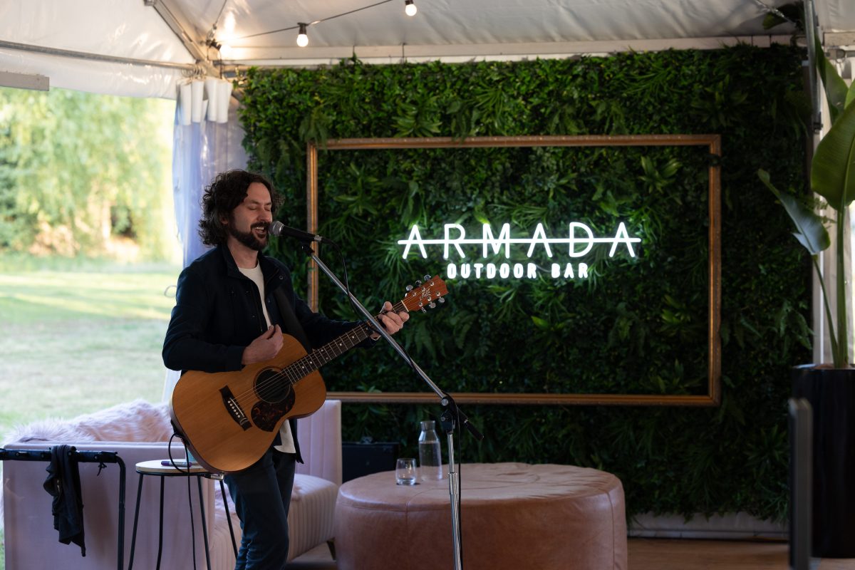 Armada Bar farewells the season in style with a Sunday sesh to