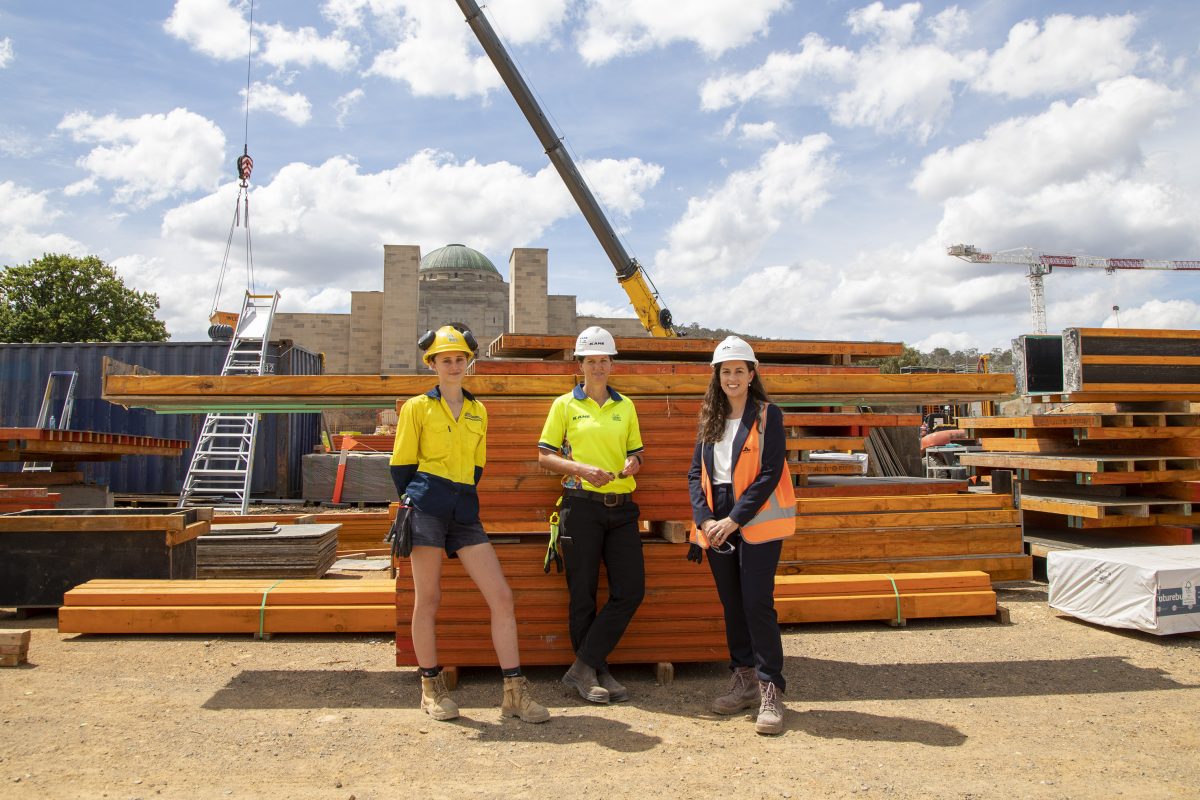 women in construction