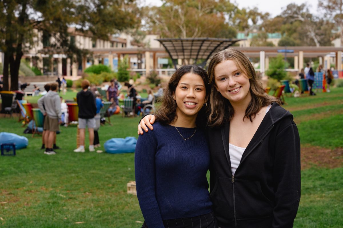 two students at ExploreUC week