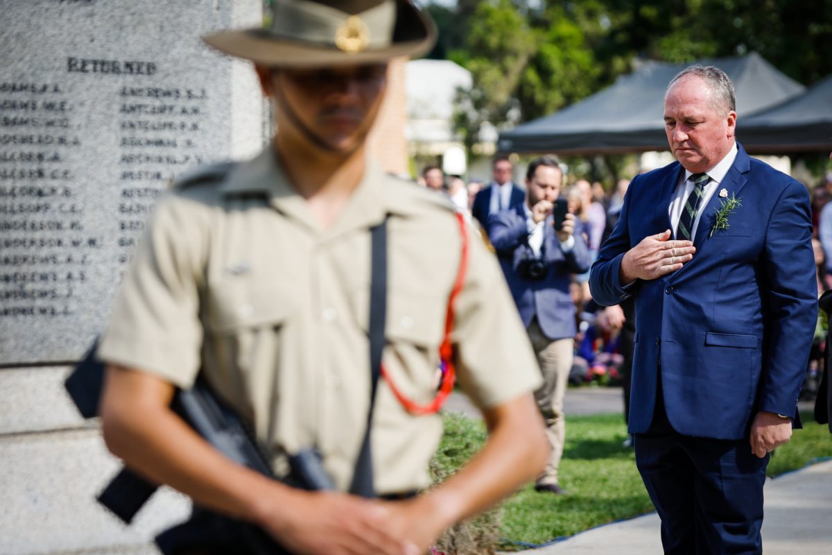 Barnaby Joyce at an Anzac Day service