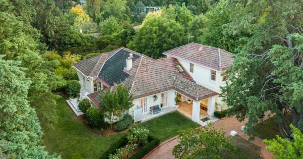 Canberra house prices still falling but this one was a record $6.6 million result