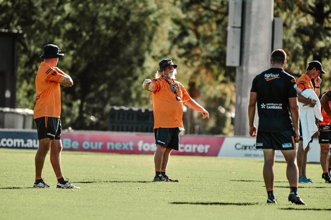 Laurie Fisher at Brumbies training