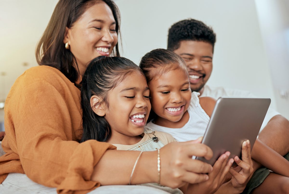 family of four on Ipad