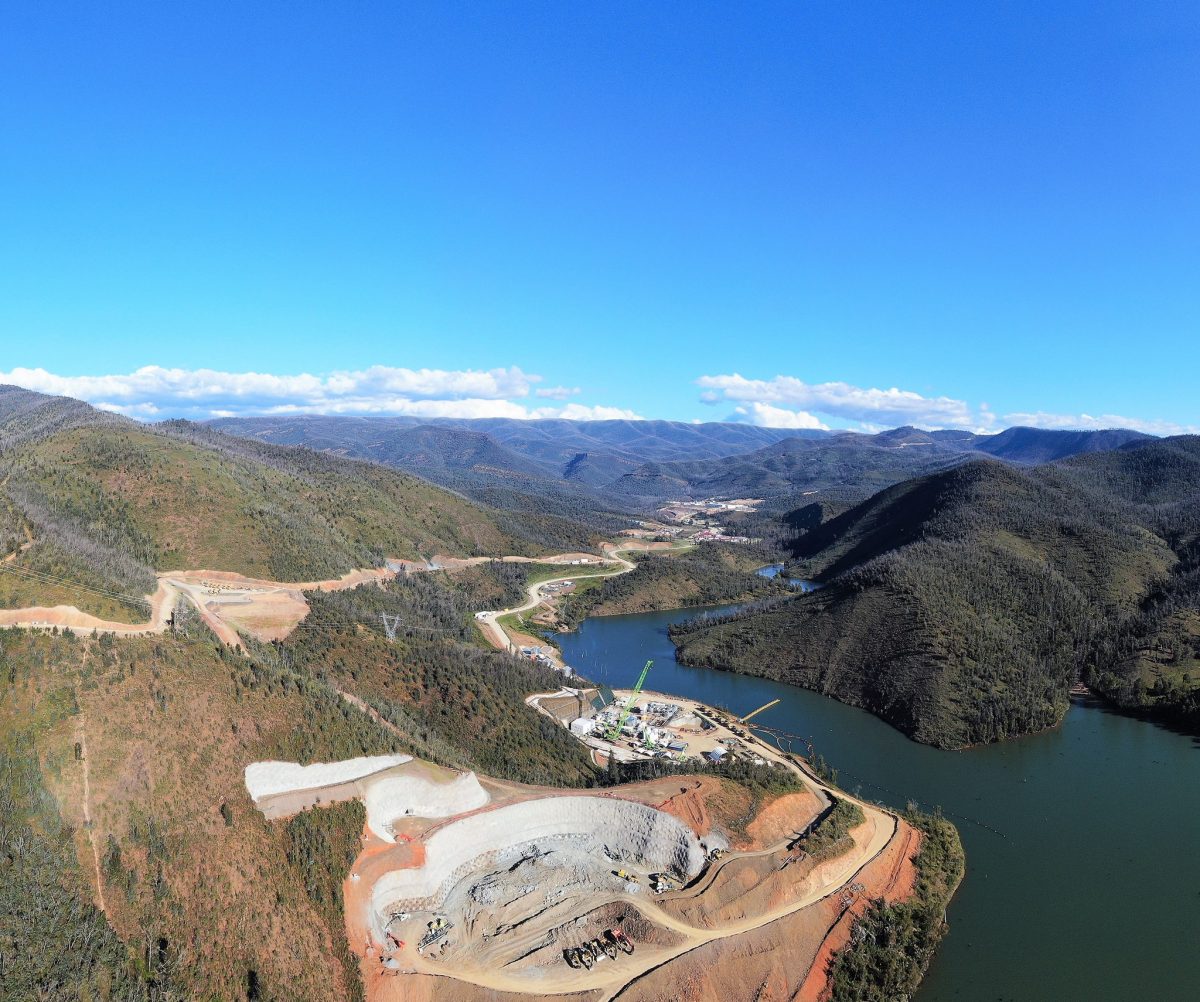 Snowy Hydro from the air