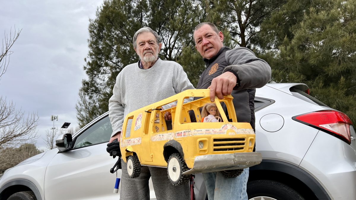 Remote-control Barbie bus