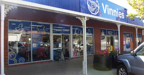 A familiar shopfront returns to Tumut for locals doing it tough