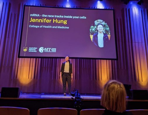 Yu-Ting (Jennifer) Hung presenting her pitch in the three minute thesis competition