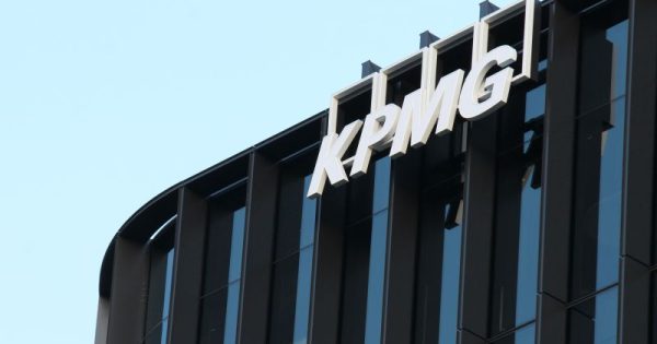 KPMG feeling the heat over Defence contracts