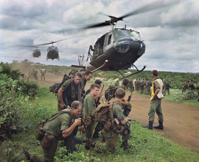 Soldiers with helicopter 