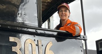 Restoration plan for Canberra's oldest train to go full steam ahead