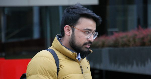 Closing arguments in trial of 'assertive stranger' alleged to have raped customer