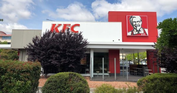 Breastfeeding employee 'indirectly discriminated' against by Tuggeranong KFC franchise owner