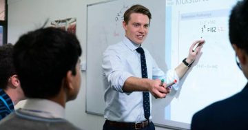 Canberra teacher wins national award for pioneering approach to teaching maths