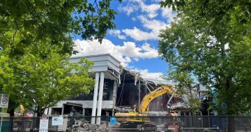 Excavators move in to pull down Capitol Theatre in Manuka