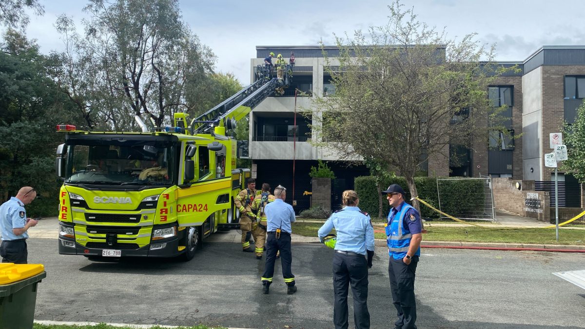 apartment building fire, Berrigan Crescent