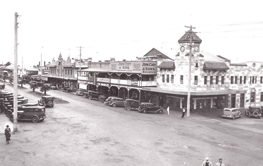 John Cody and Sons were prominent in Auburn Street, Goulburn in the 1930s. 