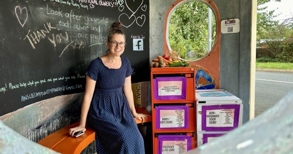 Canberra's street pantries turn to used cans and bottles for support