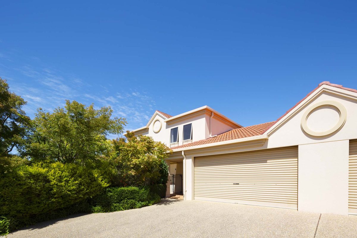 Facade of 2/72 Novar Street in Yarralumla