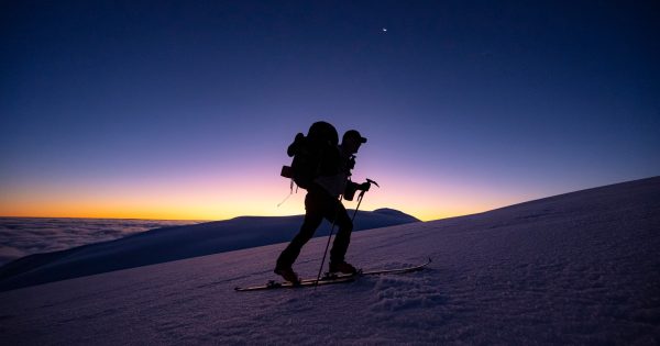 Adventurer's 700 km overland journey a rare cinematic view of Australia's alpine region