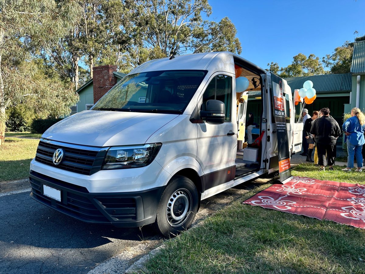 Beryl Women van