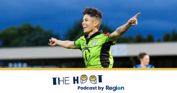 PODCAST: The Hoot on Canberra United, housing brainwaves and poo (yes, poo)
