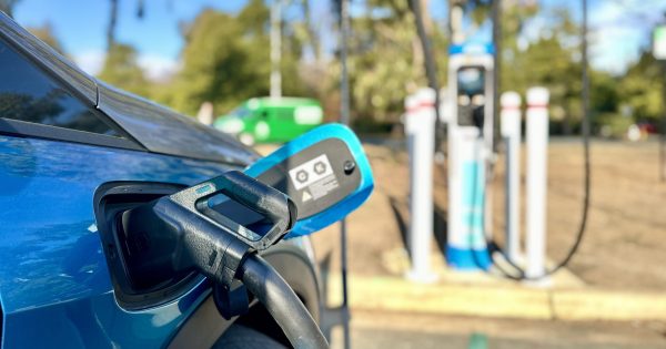 Almost half of Australia's EV owners want their ICE cars back, report says. Or do they?