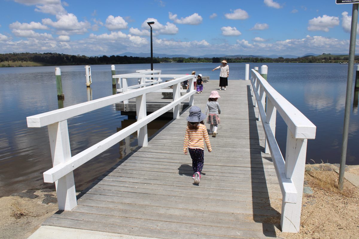 children at Lake Burley Griffin with educators