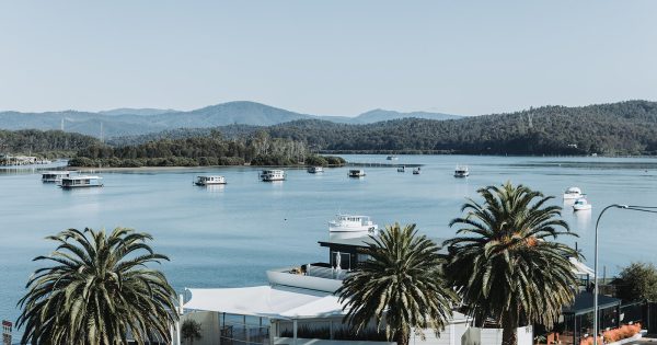 Enjoy local seafood fresh off the boat at the Punt House, Batemans Bay