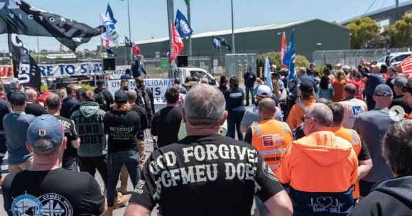 Clever politicking from Coalition allows government to save some face on CFMEU Bill