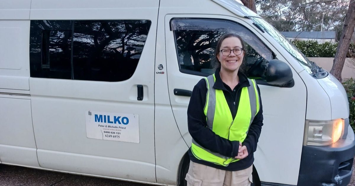 Canberra’s last remaining milko determined to keep going despite evaporating customer base | Riotact