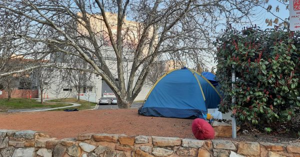 Independents for Canberra pledge big spend on public housing