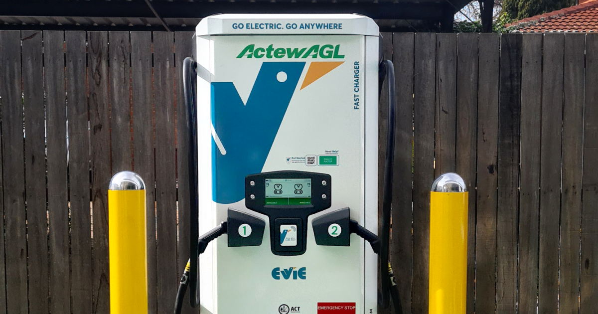 New public EV charging station opens | Riotact