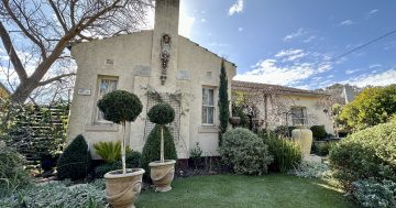 Ever wondered what one of Canberra's oldest houses is like inside? Ruth is opening hers this spring