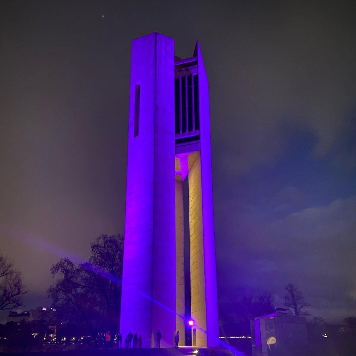 Lifeline Canberra blue on the National Carillon 