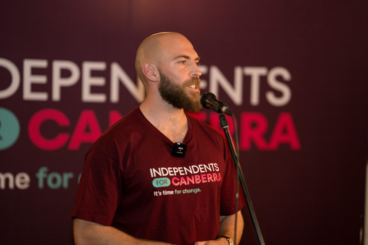 Thomas Emerson speaks at rally