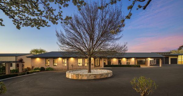 This pristine rural estate brings a whole lot of luxury to the Murrumbateman countryside