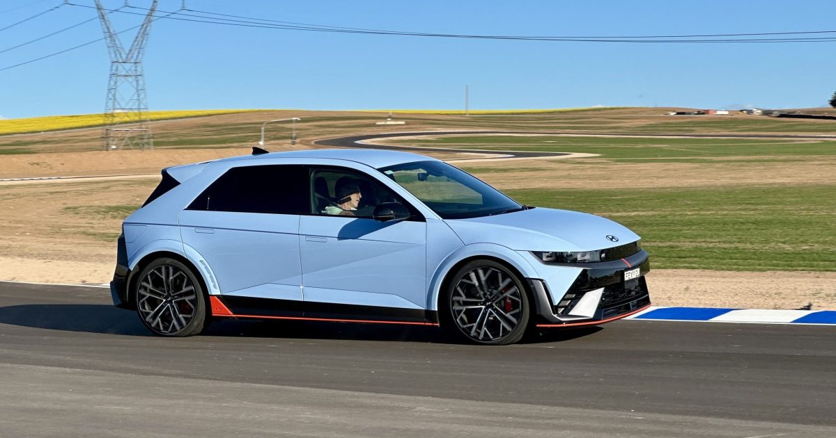 We tried out Goulburn’s new racetrack in the Hyundai IONIQ 5 N – and both are wild | Riotact