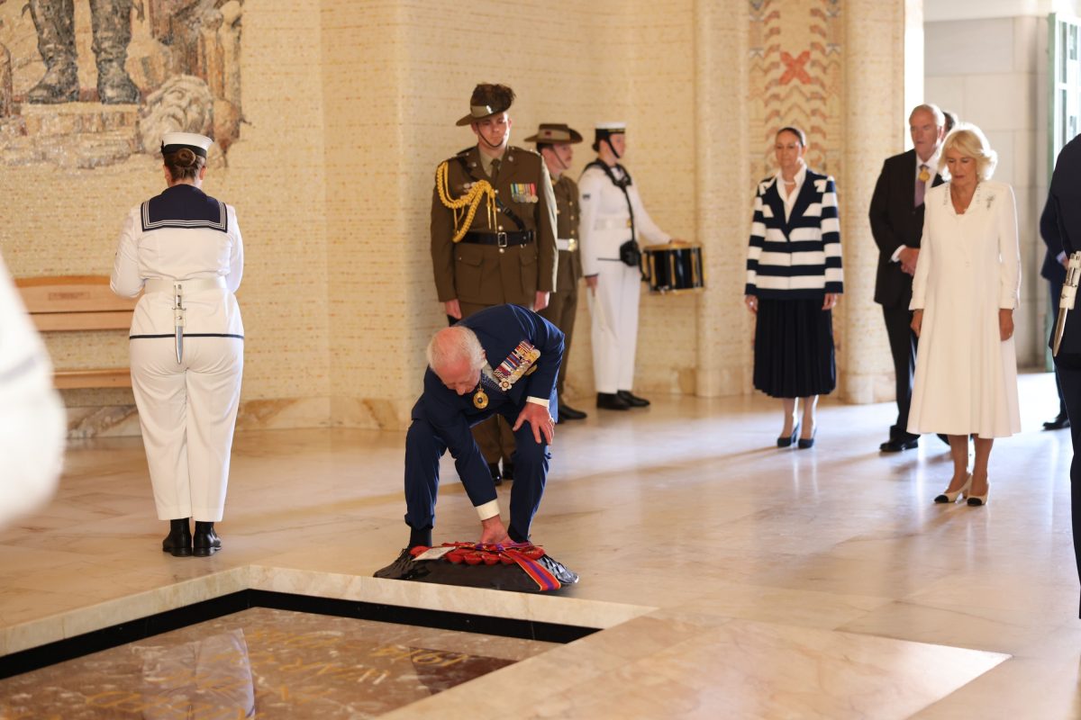 King Charles at the Tomb of the Unknown Soldier